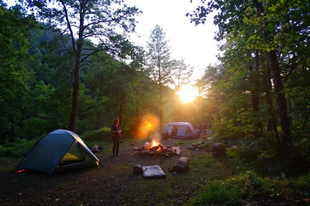 Un camping en pleine nature, à Lourdes